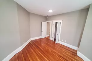 6 Sawyer Ave, Boston, MA 02125 - Photo 5
