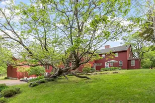 19 Maple Rd, Chelmsford, MA 01824 - Photo 5