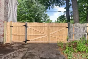 35 Donna St, Brockton, MA 02302 - Photo 21