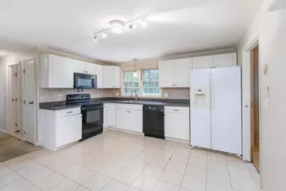 5 Northfield Way, Danvers, MA 01923 - Photo 13