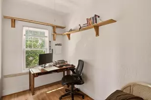 23 Quincy St, Somerville, MA 02143 - Photo 27