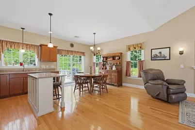 12 Zain Cir #12, Milford, MA 01757 - Photo 7