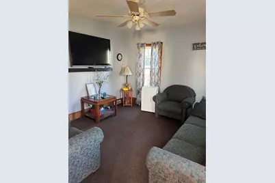12 Sears St, New Bedford, MA 02740 - Photo 3