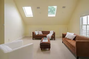14 Winthrop St, Newton, MA 02465 - Photo 23