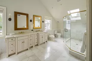 14 Winthrop St, Newton, MA 02465 - Photo 15