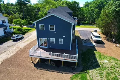 526 Berkley St, Berkley, MA 02779 - Photo 7