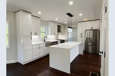 526 Berkley St, Berkley, MA 02779 - Photo 9