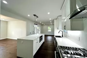 526 Berkley St, Berkley, MA 02779 - Photo 17