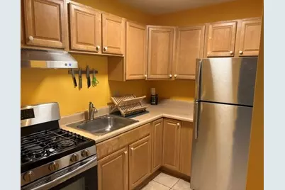 6 Hayes #12, Boston, MA 02131 - Photo 1