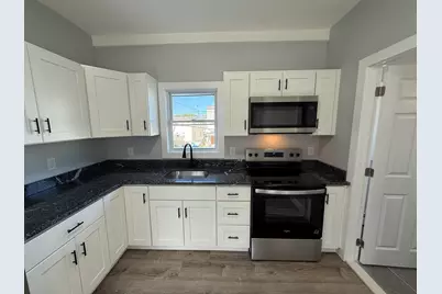 126 Cross St #2, Lawrence, MA 01841 - Photo 7