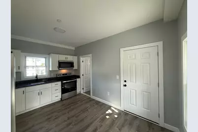 126 Cross St #2, Lawrence, MA 01841 - Photo 5