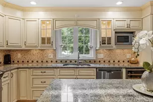 186 Salem St, Woburn, MA 01801 - Photo 17