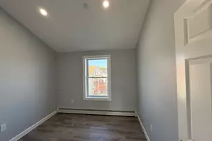 126 Cross St, Lawrence, MA 01841 - Photo 9