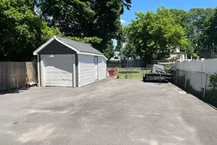 7 Goldsmith Ct, Methuen, MA 01844 - Photo 9