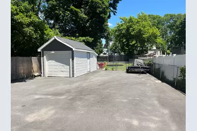 7 Goldsmith Ct, Methuen, MA 01844 - Photo 9