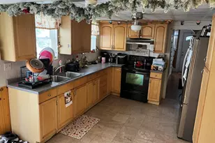 7 Goldsmith Ct, Methuen, MA 01844 - Photo 11