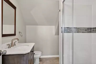 14 Highland Ave, Fitchburg, MA 01420 - Photo 33
