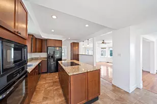 44 P St, Hull, MA 02045 - Photo 5