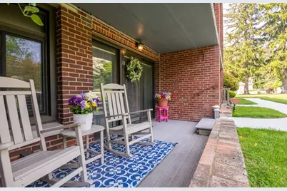 30 Conant St #1B, Beverly, MA 01915 - Photo 5