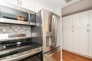 30 Conant St, Beverly, MA 01915 - Photo 15