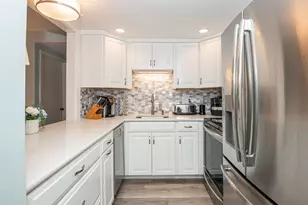 30 Conant St, Beverly, MA 01915 - Photo 11