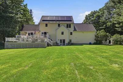 5 Edna Cir, Freetown, MA 02717 - Photo 7