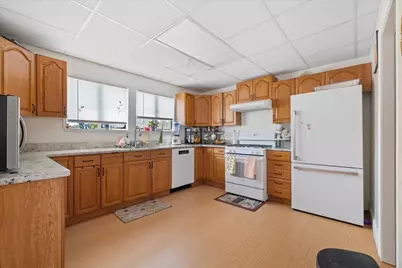 30 Church St #1, Milford, MA 01757 - Photo 11