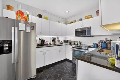 290 Beacon #4, Boston, MA 02116 - Photo 3