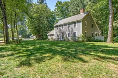 12 Blueberry Bend, South Hadley, MA 01075 - Photo 3
