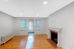 205 Beacon, Boston, MA 02116 - Photo 3