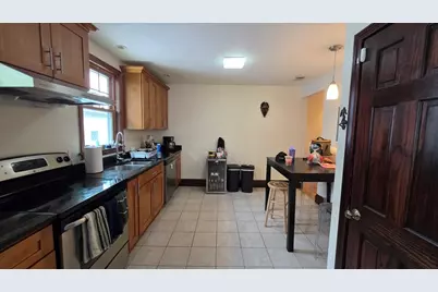 138 Nonantum St #1, Boston, MA 02135 - Photo 3