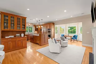 282 Highland St, Milton, MA 02186 - Photo 17