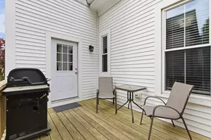 4 Lombard St, Boston, MA 02124 - Photo 31