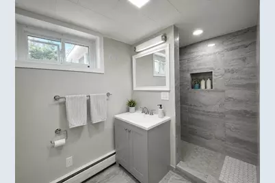 12 Seneca Rd, Woburn, MA 01801 - Photo 17