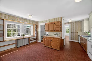 64 Church, Falmouth, MA 02543 - Photo 17