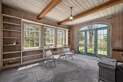 64 Church, Falmouth, MA 02543 - Photo 11
