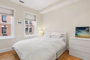 73 Myrtle St, Boston, MA 02114 - Photo 9