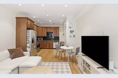 73 Myrtle St #2, Boston, MA 02114 - Photo 3