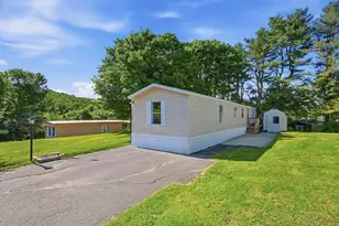 29 Birch Ln, Wales, MA 01081 - Photo 17