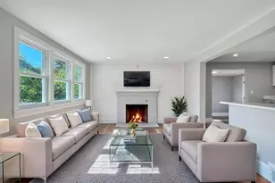 98 Hobart St, East Bridgewater, MA 02333 - Photo 5