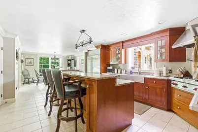 137 Cedar St, Middleborough, MA 02346 - Photo 5