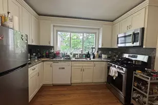 375 Prospect St, Cambridge, MA 02139 - Photo 3