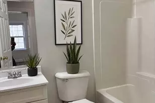 77 Meridian St, Boston, MA 02128 - Photo 5