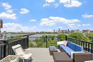 462 Beacon St, Boston, MA 02115 - Photo 1