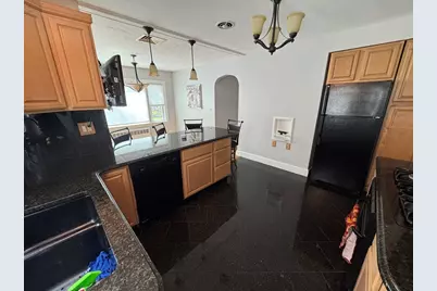 181 Bonad Rd #SF, Brookline, MA 02467 - Photo 5