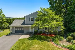25 Everett Ave, Belchertown, MA 01007 - Photo 37
