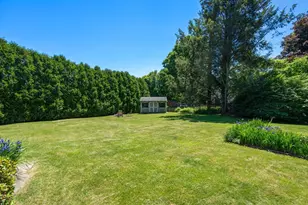 25 Everett Ave, Belchertown, MA 01007 - Photo 31