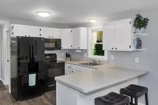 22 Porter St, Shirley, MA 01464 - Photo 11