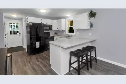 22 Porter St, Shirley, MA 01464 - Photo 9