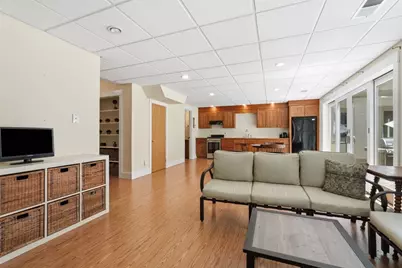 409 Henry St, Amherst, MA 01002 - Photo 35
